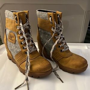 Sorel Wedge Boots